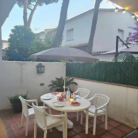 El Pi Con Jardin A 2 Minutos Playa Y 2 Minutos Centro *